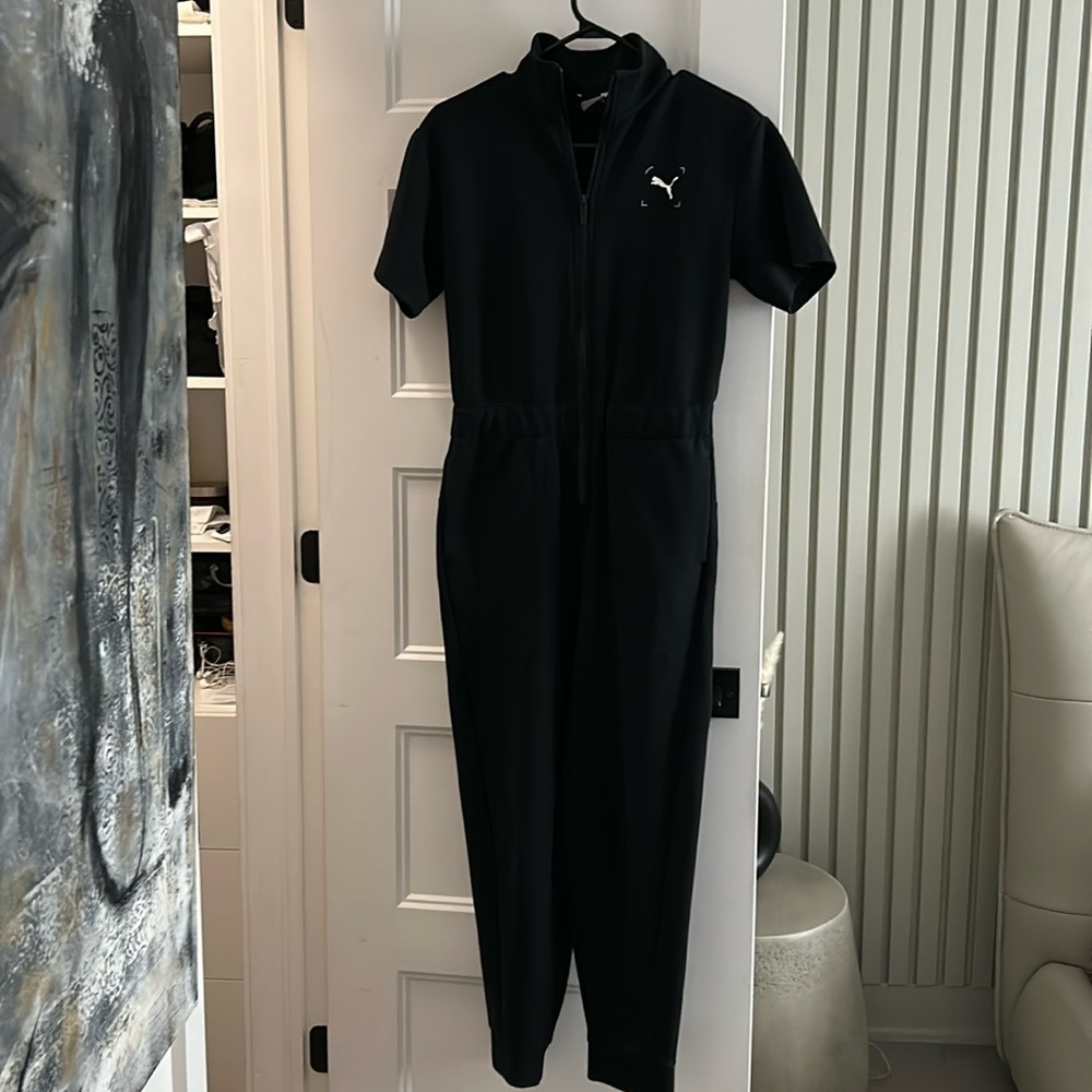 PUmA jUMPSUIT like new no tags